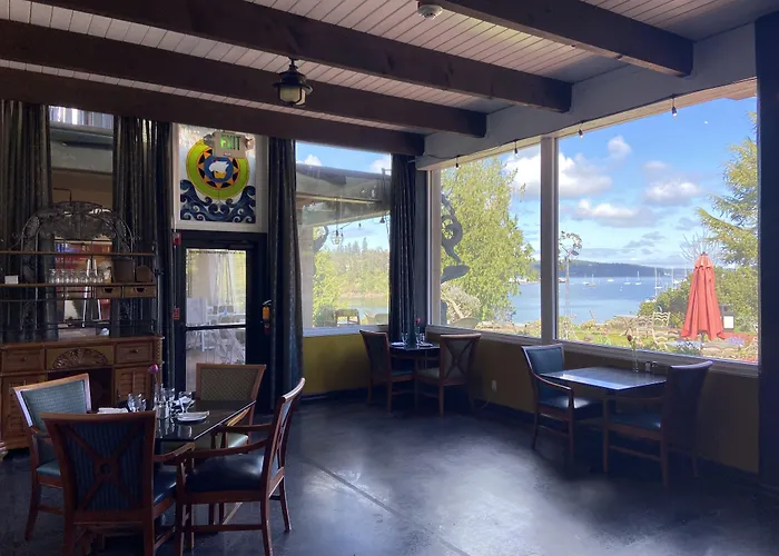 Port Hadlock-Irondale Hotels