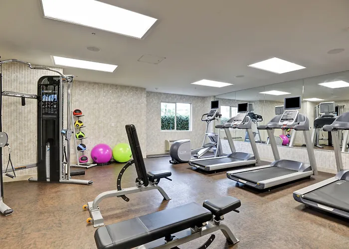 Holiday Inn Express Newport Beach By Ihg