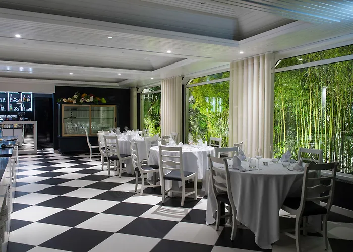 Marinha Grande Hotels