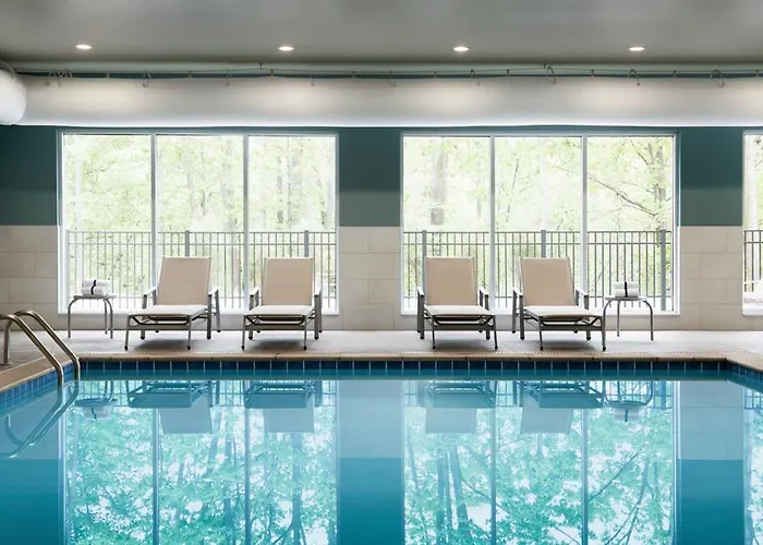 Matteson Hotels