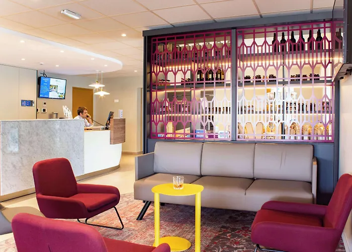 Brit Hotel Caen Nord - Mémorial