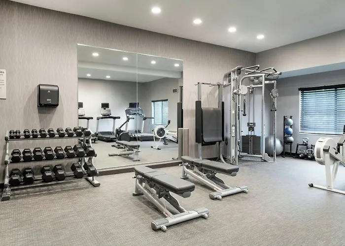 Courtyard By Marriott Danbury