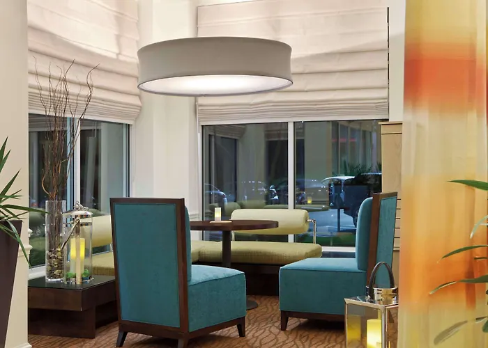 Twinsburg Hotels