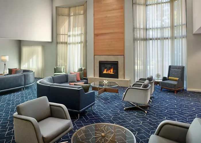 Courtyard By Marriott Atlanta Alpharetta Hotel