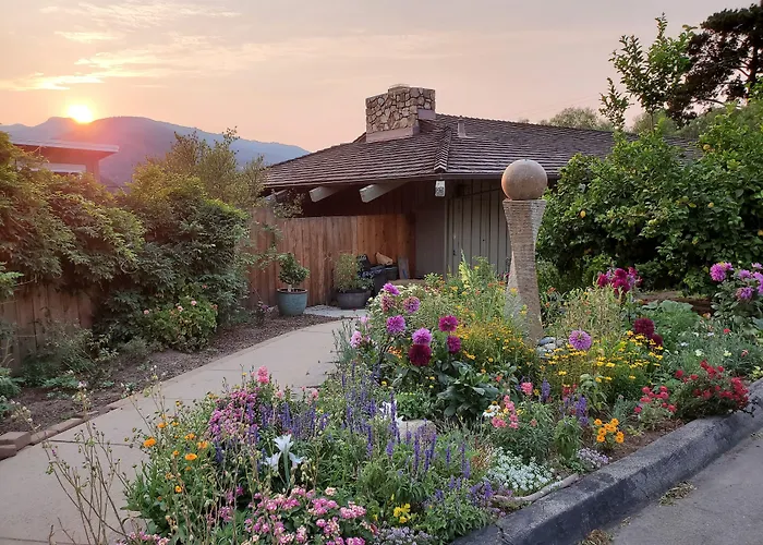 Carmel Valley Hotels