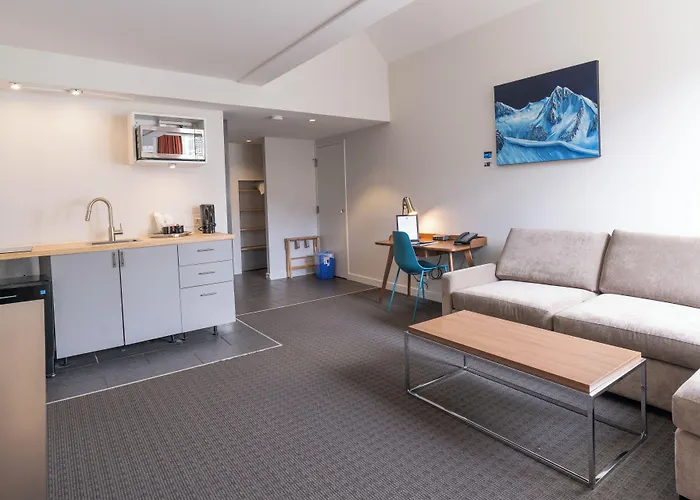 Whistler Hotels