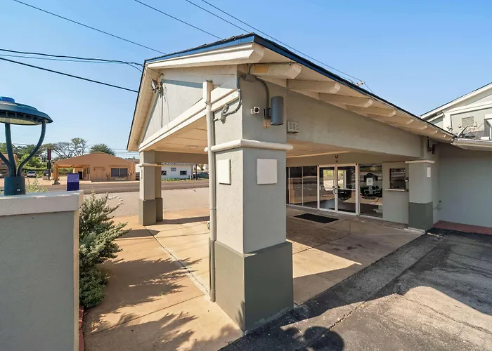 Americas Best Value Inn & Suites Brenham