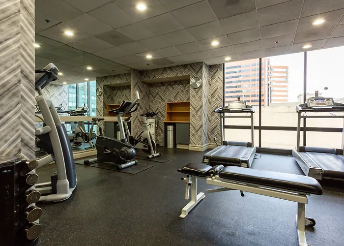 Comfort Inn & Suites Baltimore Inner Harbor