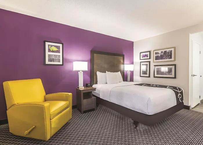 La Quinta By Wyndham Atlanta Midtown - Buckhead Hotel