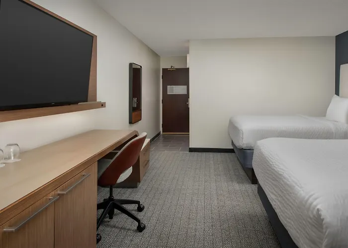 Courtyard By Marriott Dothan