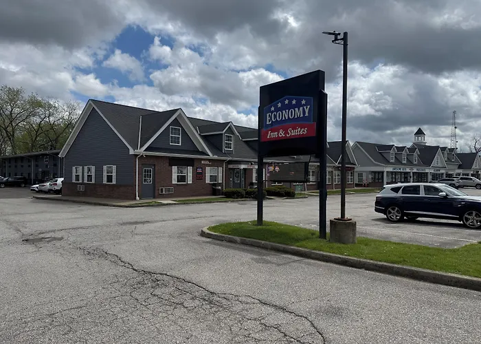North Randall Hotels