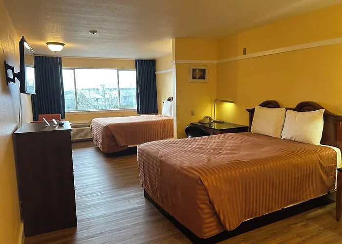 Des Moines Hotels