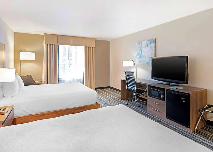 Simi Valley Hotels