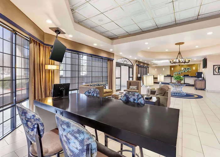 Rancho Cucamonga Hotels