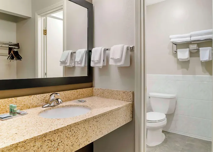 Best Western Beacon Inn Grand Haven