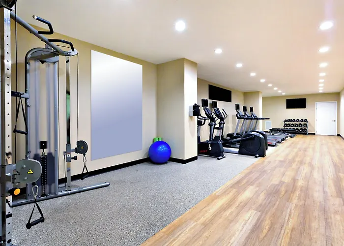Holiday Inn Miami West - Airport Area By Ihg Hialeah Gardens
