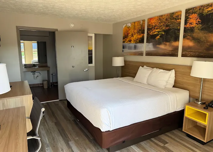 Days Inn By Wyndham Cookeville