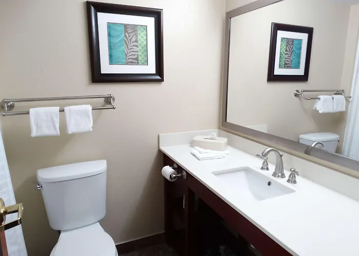 Best Western Warren Hotel