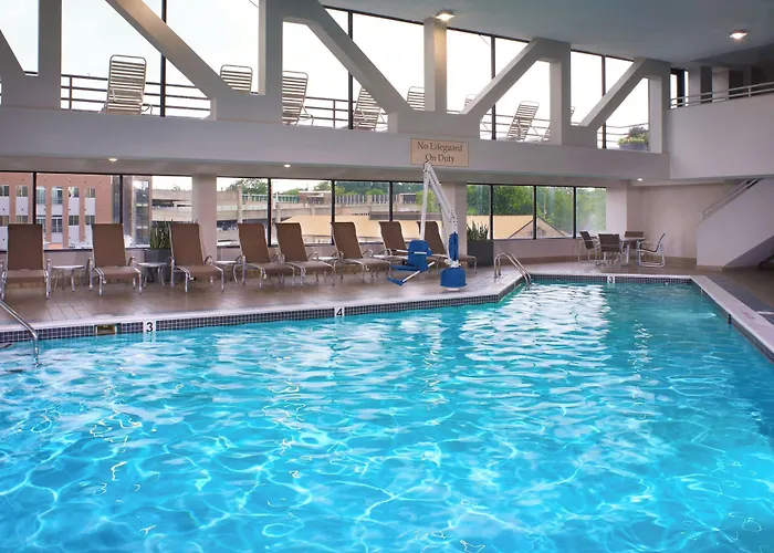 Marriott East Lansing At University Place