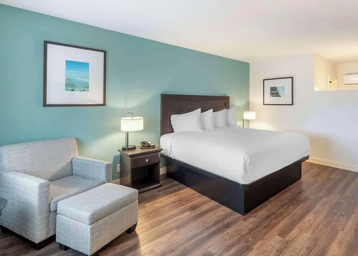 Hotels in Ventura