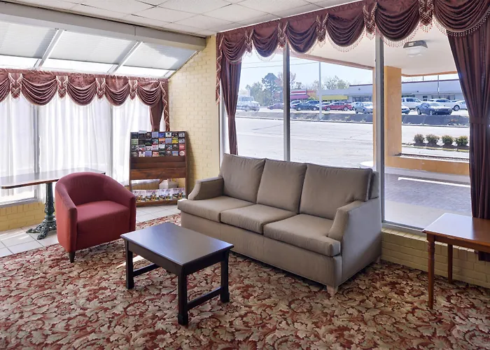 Quality Inn Starkville Near University