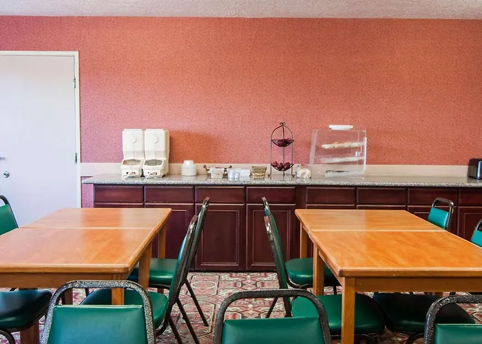 Sublimity Hotels