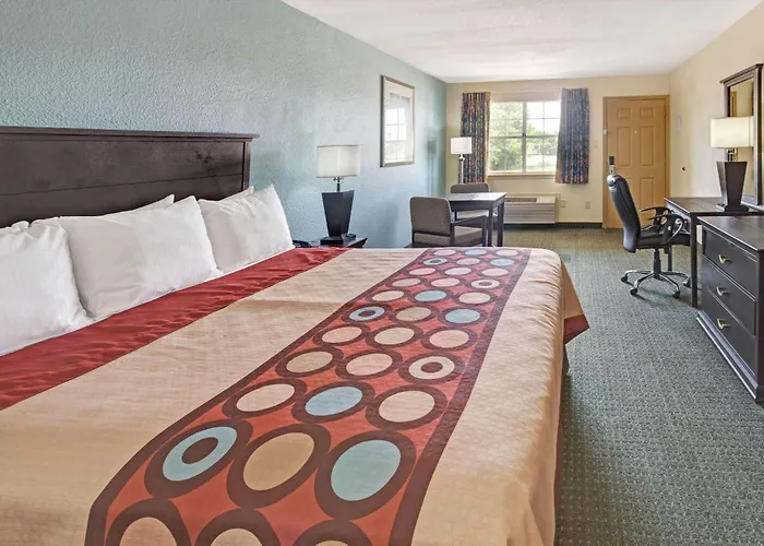 Super 8 Dallas East Near Fair Park Downtown