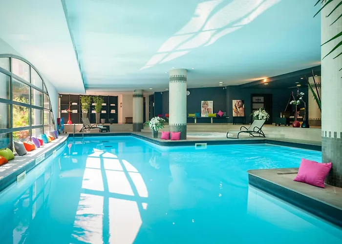 18 meilleurs Hôtels Spa à Pau pour une Escapade Relaxante