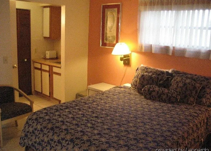 Homing Inn - Boynton Beach