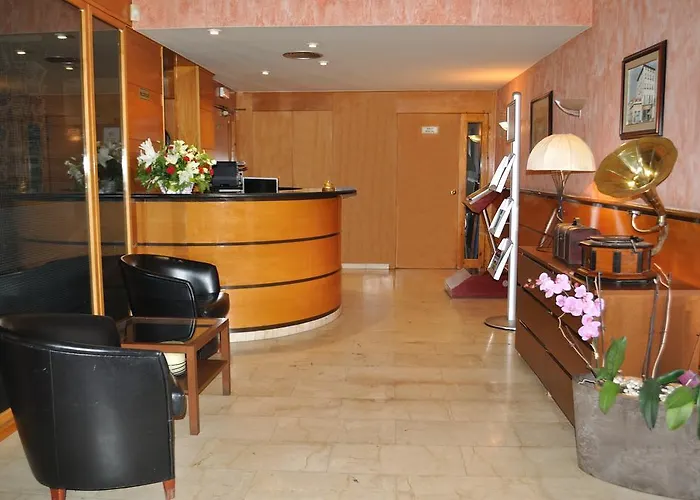 Hoteles en La Pobla de Segur