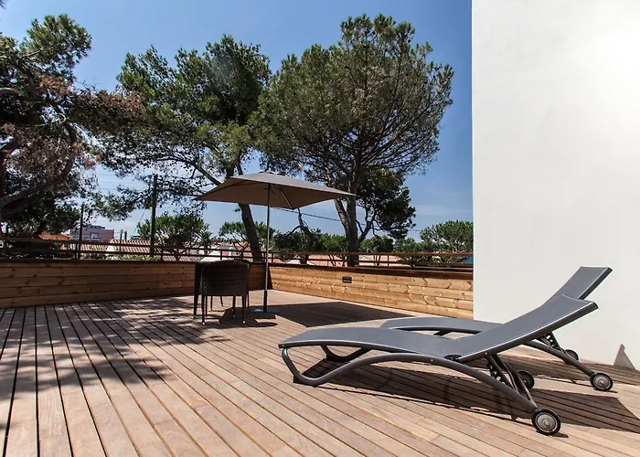 Host & Vinum - Le Clos Des Pins Canet-en-Roussillon