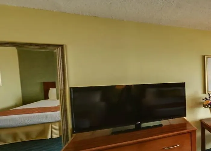 Somers Point Hotels