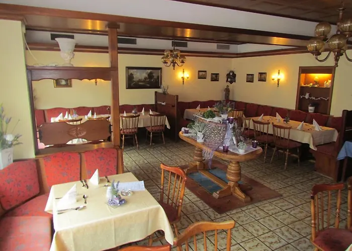 Hotels in Trebur