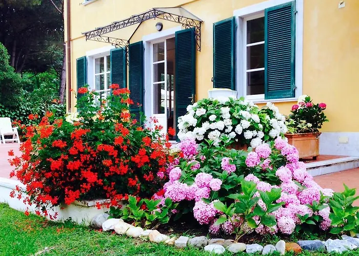 Hotel Villa Fiorisella Marina di Massa