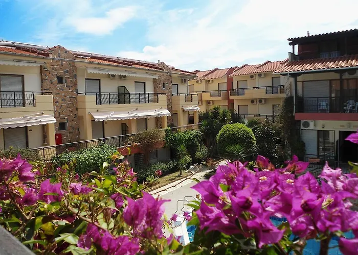 Pelli Hotel