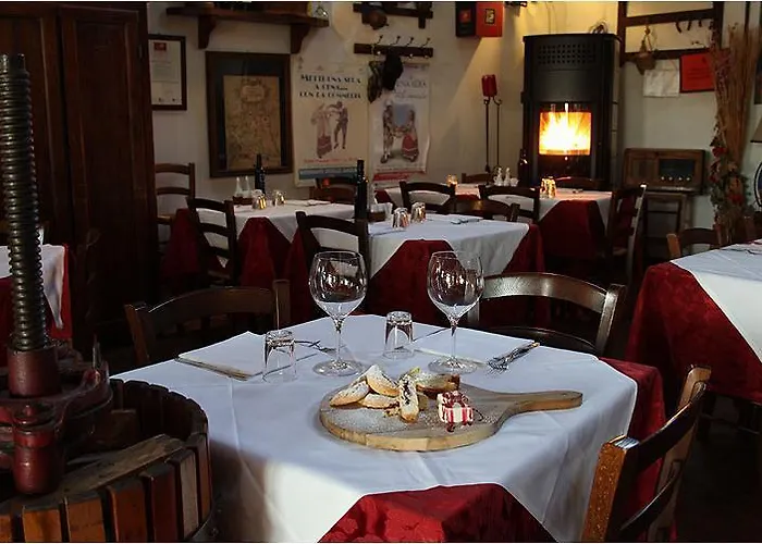 Ristorante Alloggio Ostello Amolara Adria