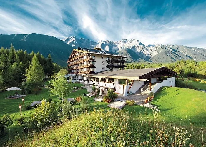 Kaysers Tirolresort - Wohlfuehlhotel Fuer Erwachsene