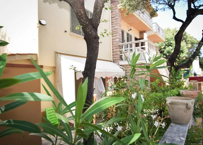 Hotel Villa Denia San Vincenzo