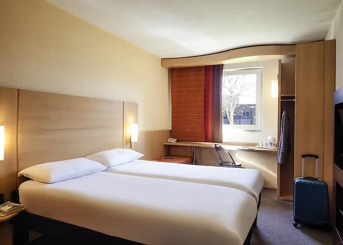 Ibis Cardiff Centre Hotel