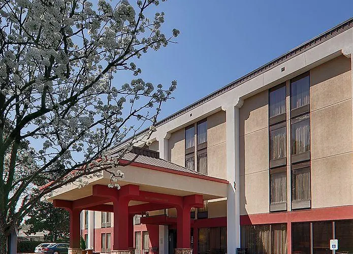 Best Western Plus Portsmouth-Chesapeake