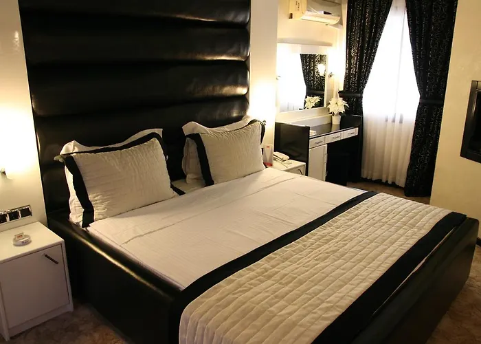 Aksan Hotel