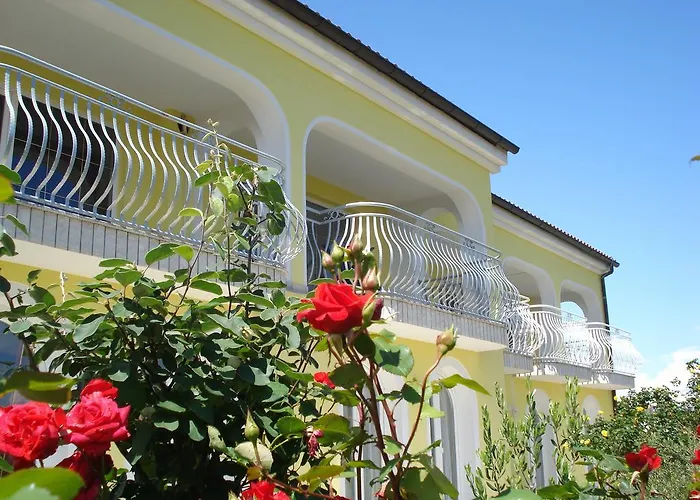 Ana Rooms Krk Town