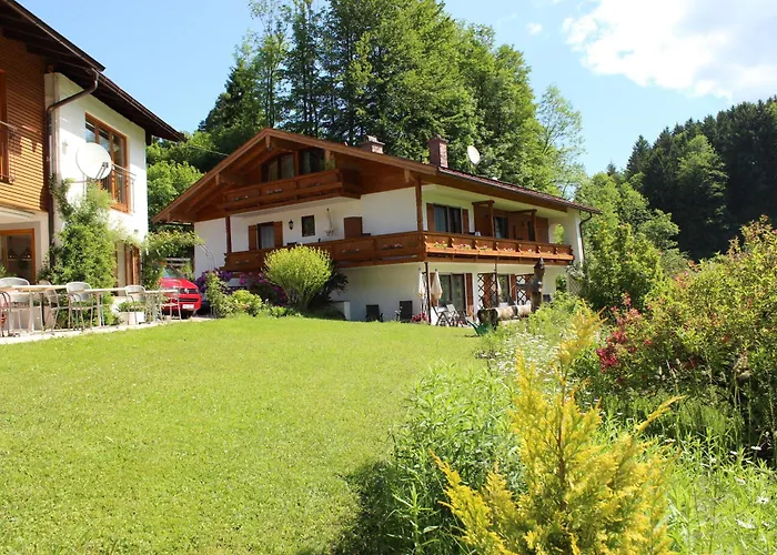 Tourist Hotel Boehm