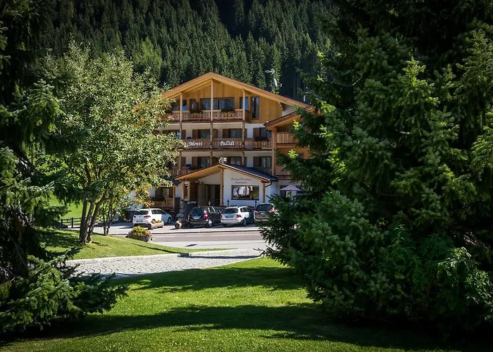 Monti Pallidi B&B Apartments Corvara In Badia