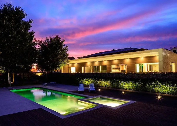 Fornos de Algodres Hotels