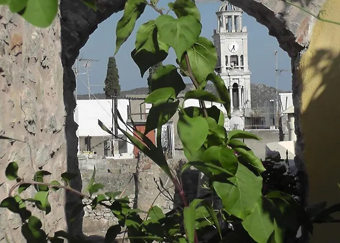 Hotel a Pyrgi (Chios)