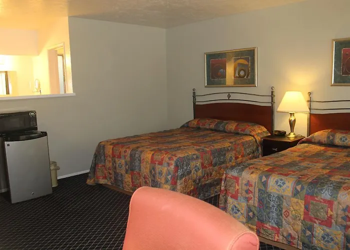 Golden Chain Motel Grass Valley