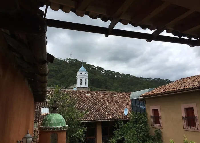 San Sebastian del Oeste Hotels