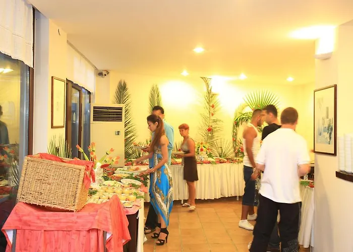 Paloma Hotel