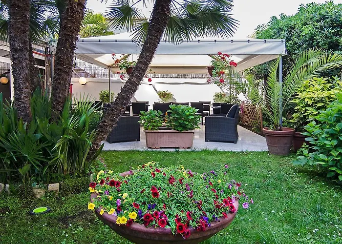 Hotel Scandinavia Marina di Massa